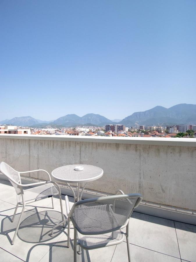 Bed and Breakfast Luxury Rooftop 23 Tirana Zewnętrze zdjęcie