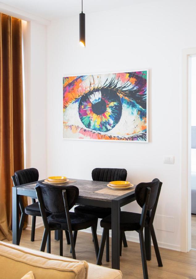 Bed and Breakfast Luxury Rooftop 23 Tirana Zewnętrze zdjęcie