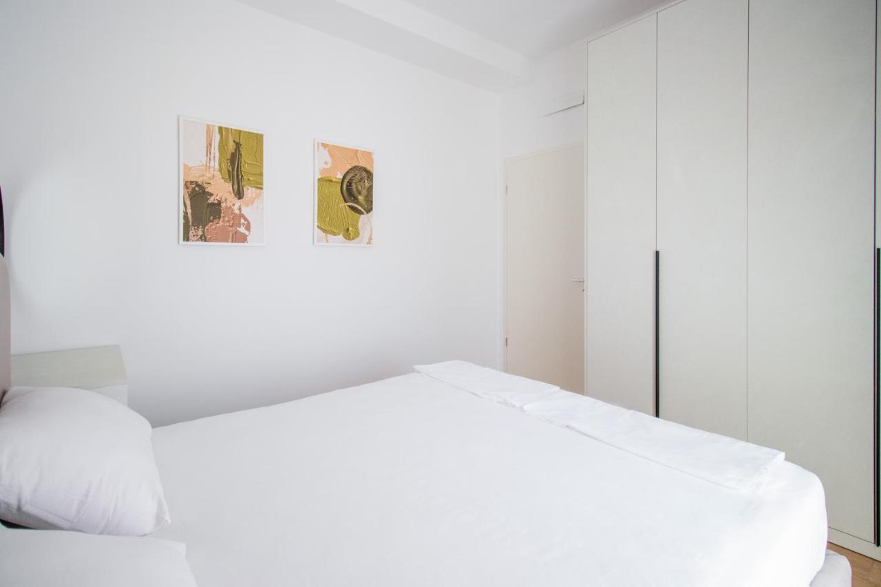 Bed and Breakfast Luxury Rooftop 23 Tirana Zewnętrze zdjęcie