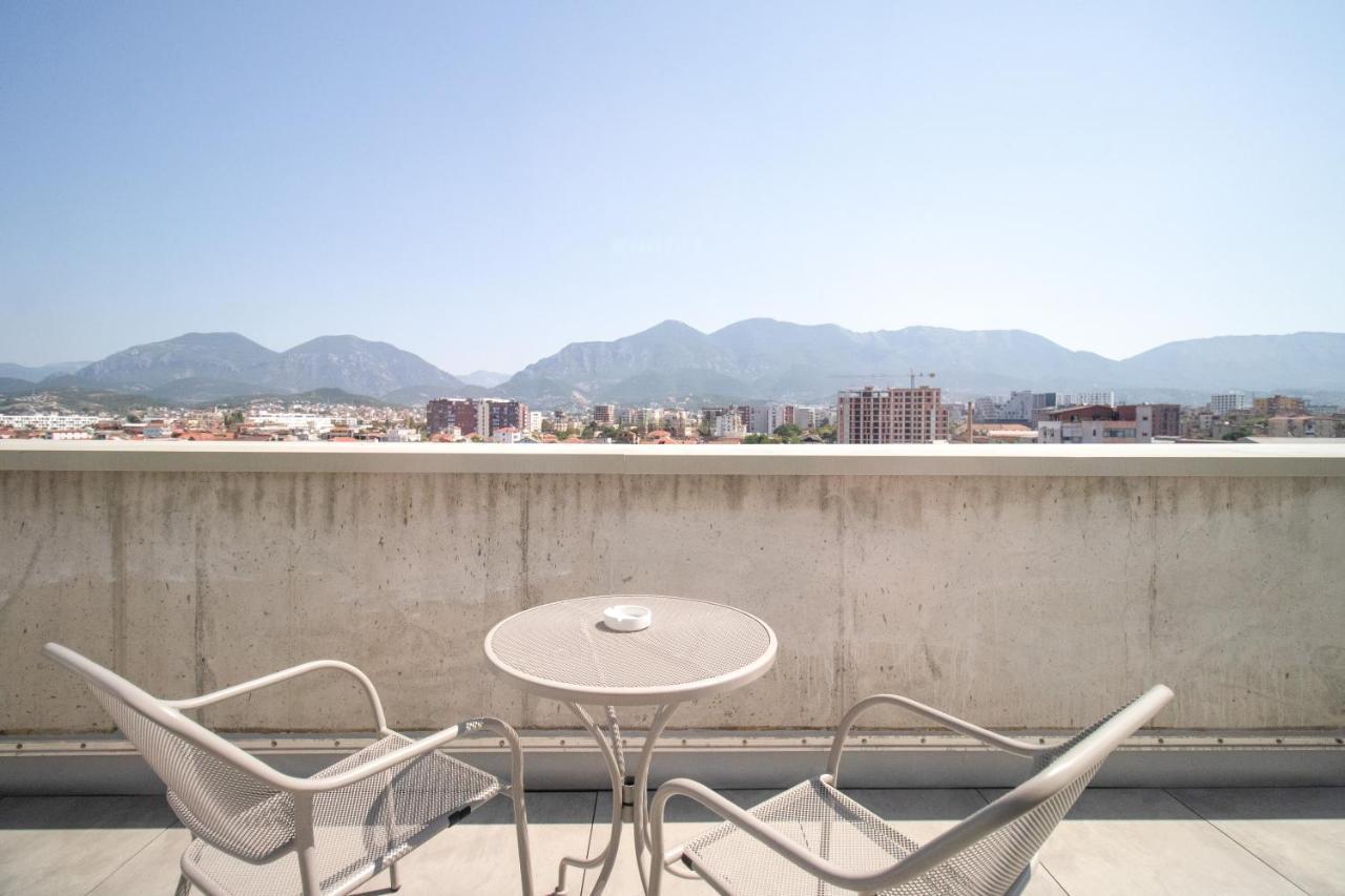 Bed and Breakfast Luxury Rooftop 23 Tirana Zewnętrze zdjęcie