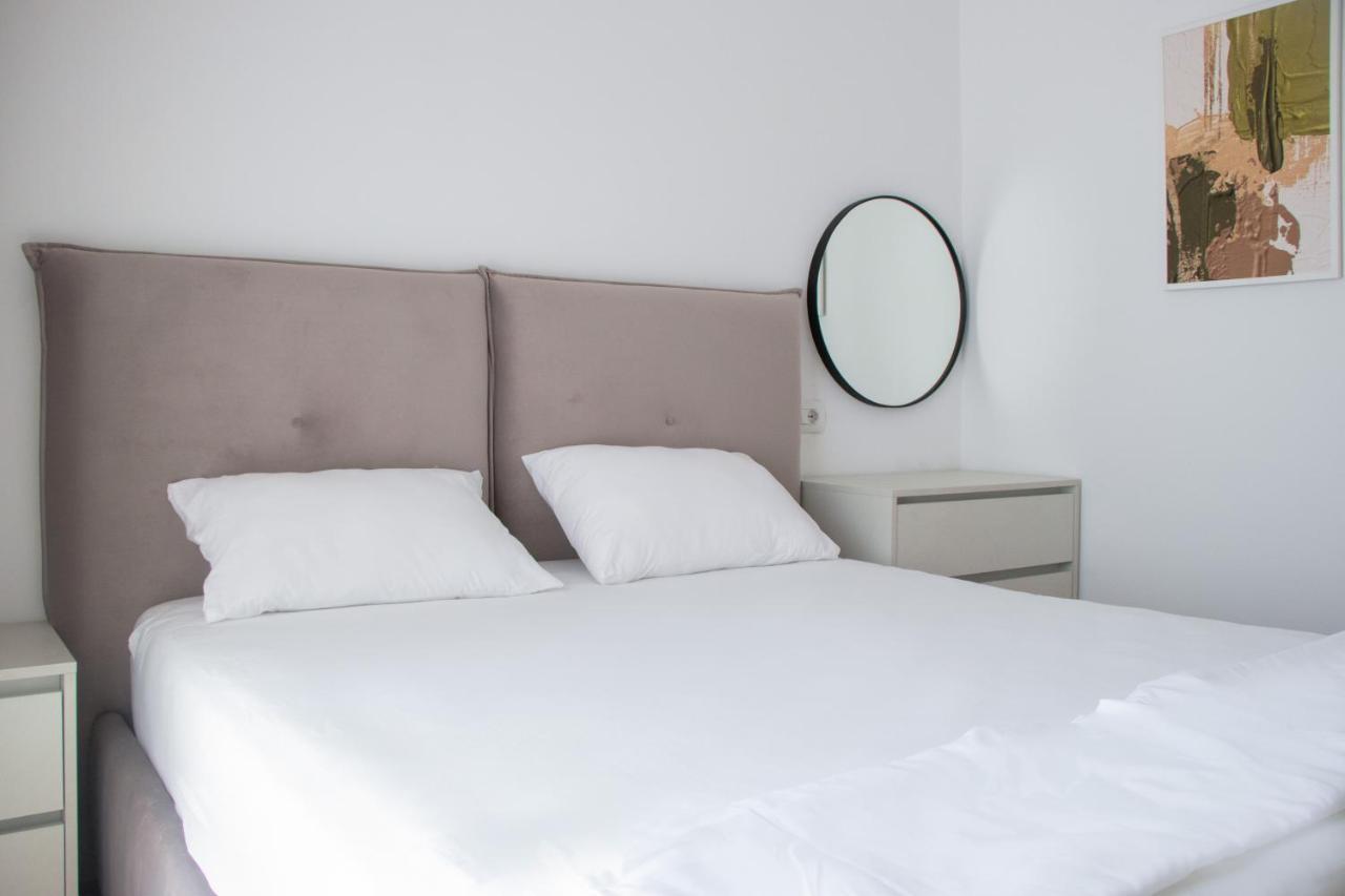 Bed and Breakfast Luxury Rooftop 23 Tirana Zewnętrze zdjęcie
